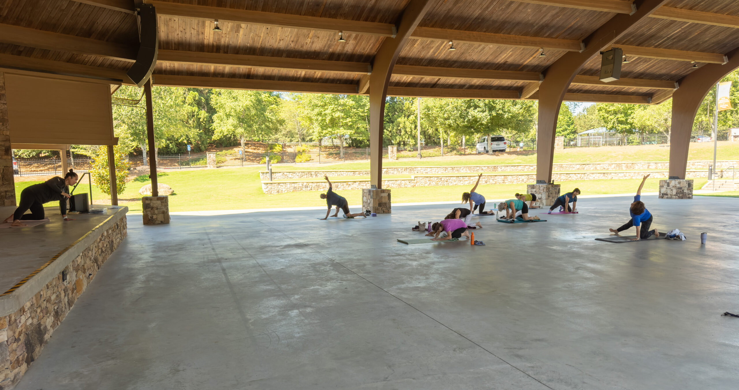 Free Outdoor Fitness – Lift Yoga